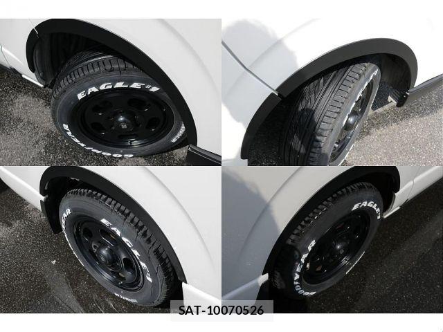 Toyota HIACE VAN 2023-01 8562092-11