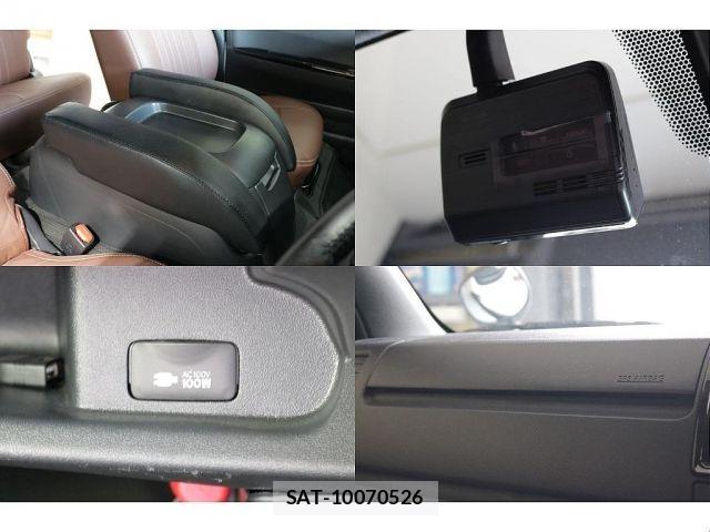 Toyota HIACE VAN 2023-01 8562092-16