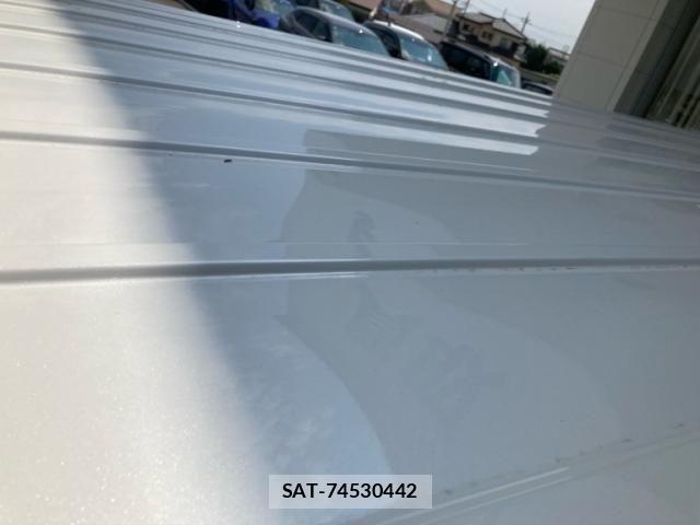 Toyota HIACE VAN 2022-02 8562094-13