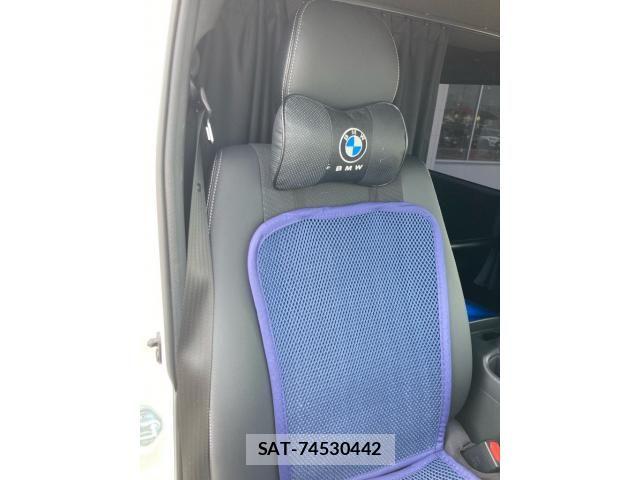 Toyota HIACE VAN 2022-02 8562094-26