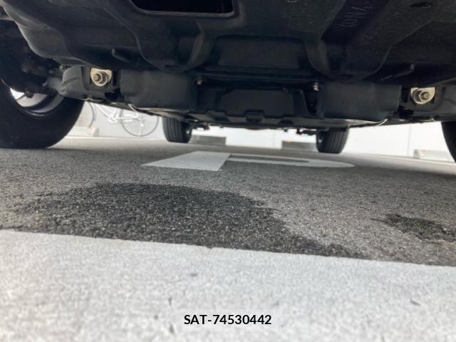 Toyota HIACE VAN 2022-02 8562094-2