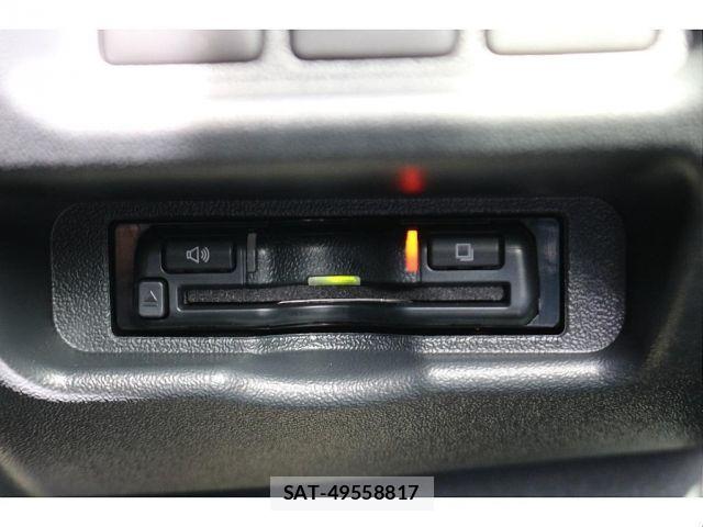 Toyota HIACE VAN 2025-01 8562091-12