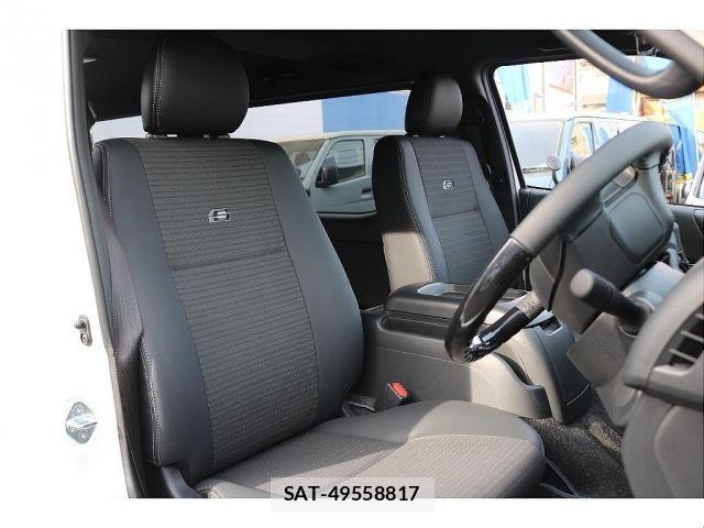 Toyota HIACE VAN 2025-01 8562091-4