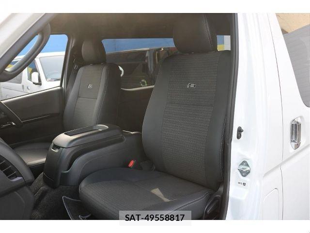 Toyota HIACE VAN 2025-01 8562091-5