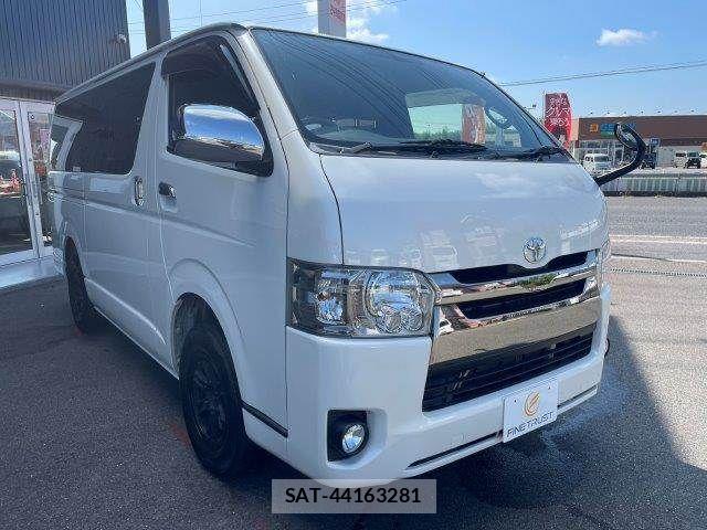 Toyota HIACE VAN 2018-09 8562098-18