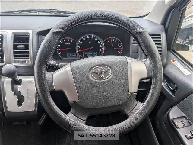 Toyota HIACE VAN 2014-09 8627023-10