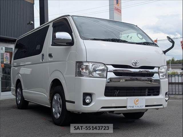 Toyota HIACE VAN 2014-09 8627023-14
