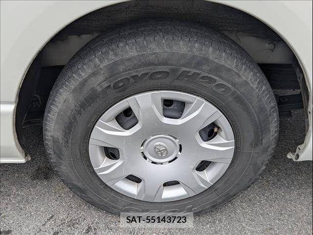 Toyota HIACE VAN 2014-09 8627023-28
