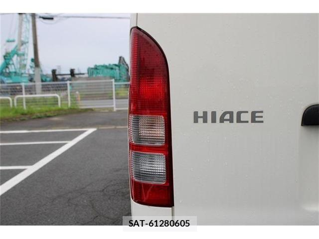 Toyota HIACE VAN 2019-07 8627026-17