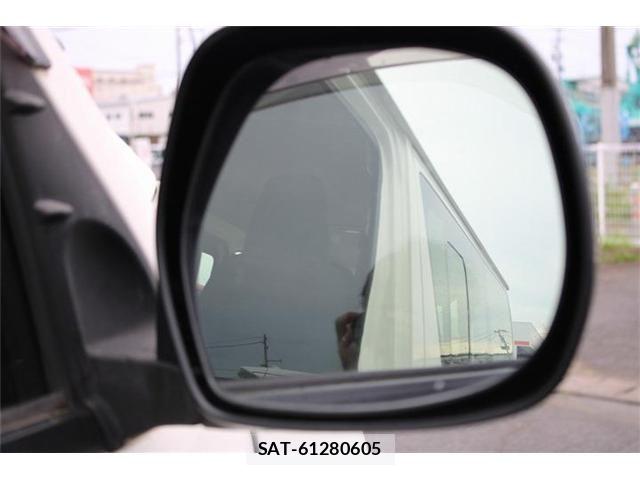 Toyota HIACE VAN 2019-07 8627026-23