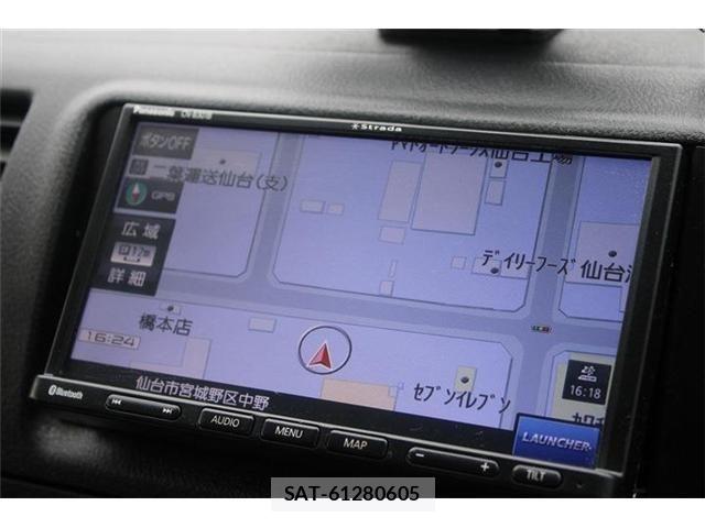 Toyota HIACE VAN 2019-07 8627026-2