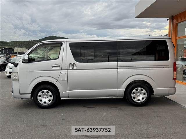 Toyota HIACE VAN 2015-01 8627029-11