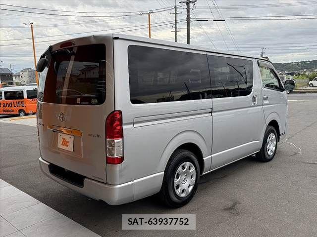 Toyota HIACE VAN 2015-01 8627029-14