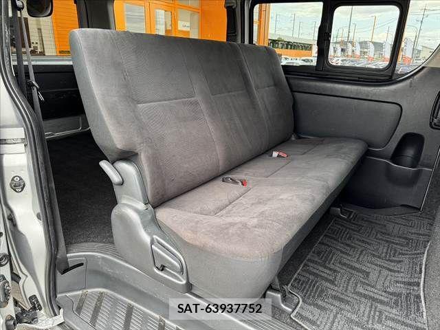 Toyota HIACE VAN 2015-01 8627029-16