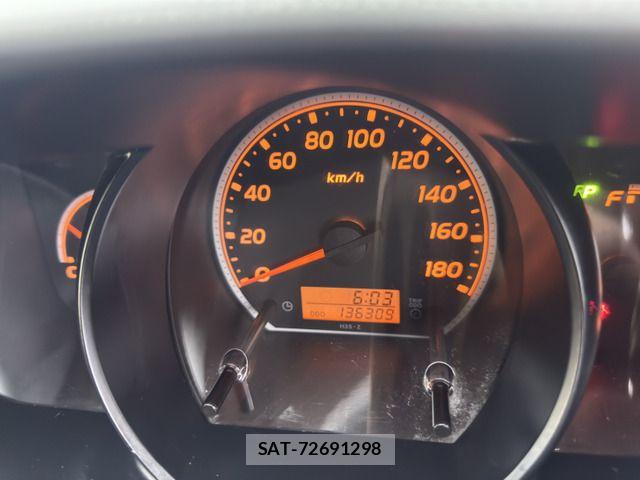 Toyota HIACE VAN 2010-12 8627027-13