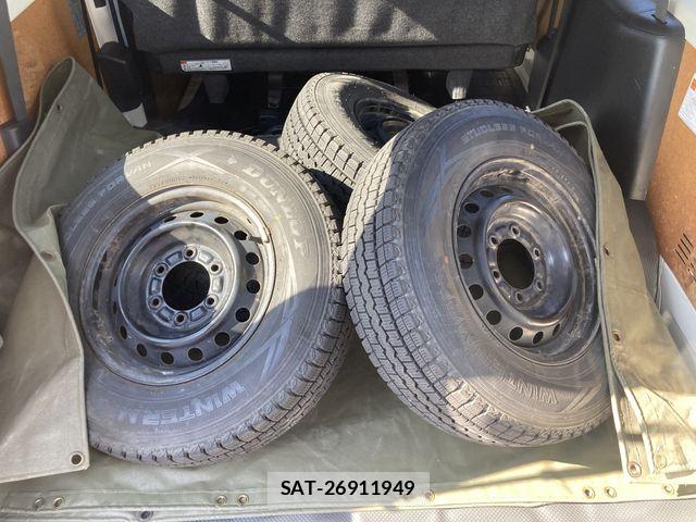 Toyota HIACE VAN 2020-10 8627024-19