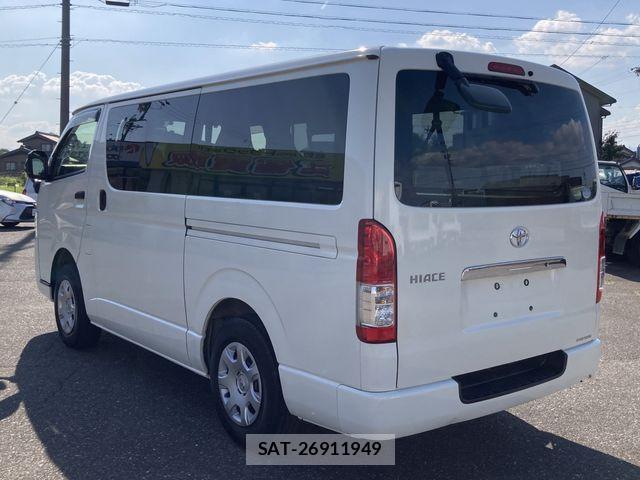 Toyota HIACE VAN 2020-10 8627024-3