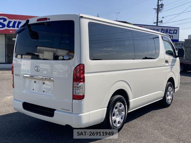 Toyota HIACE VAN 2020-10 8627024-4