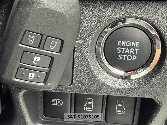 Toyota HIACE VAN 2025-11 8627016-16