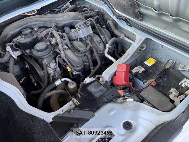 Toyota HIACE VAN 2019-03 8627018-20
