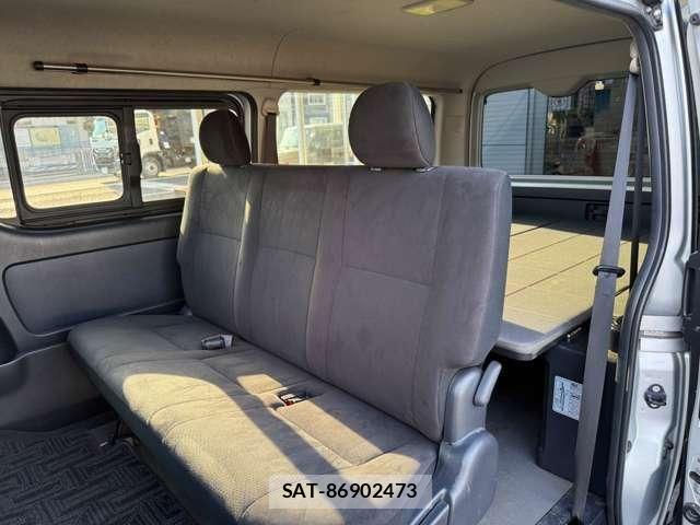 Toyota HIACE VAN 2016-07 8627021-11