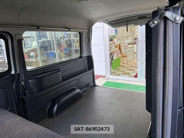 Toyota HIACE VAN 2016-07 8627021-24
