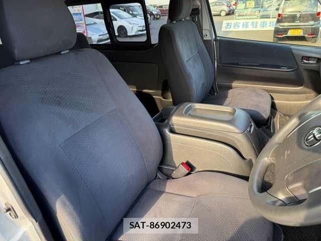 Toyota HIACE VAN 2016-07 8627021-8