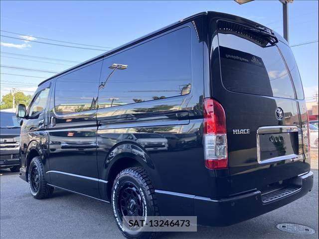 Toyota HIACE VAN 2025-04 8627017-15