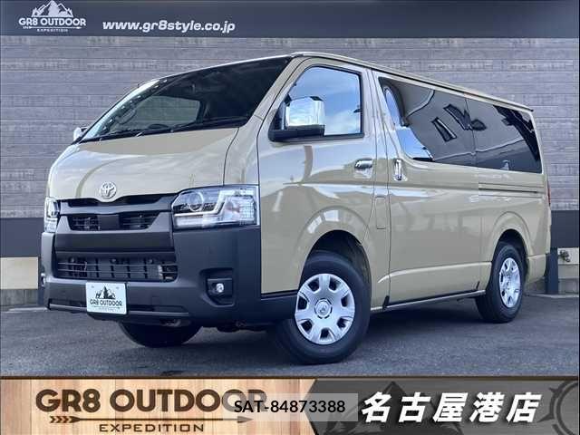 Toyota HIACE VAN 2026-04 8627015-0