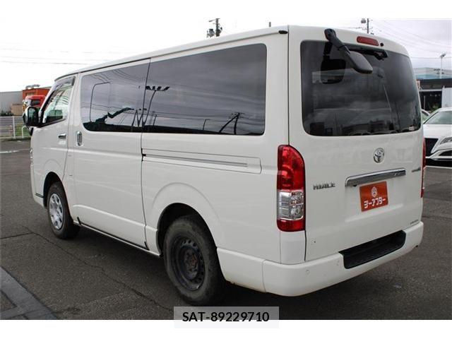 Toyota HIACE VAN 2021-08 8666236-13
