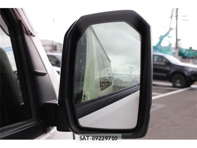 Toyota HIACE VAN 2021-08 8666236-29