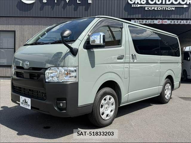 Toyota HIACE VAN 2024-06 8659364-11