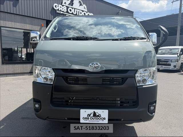 Toyota HIACE VAN 2024-06 8659364-1