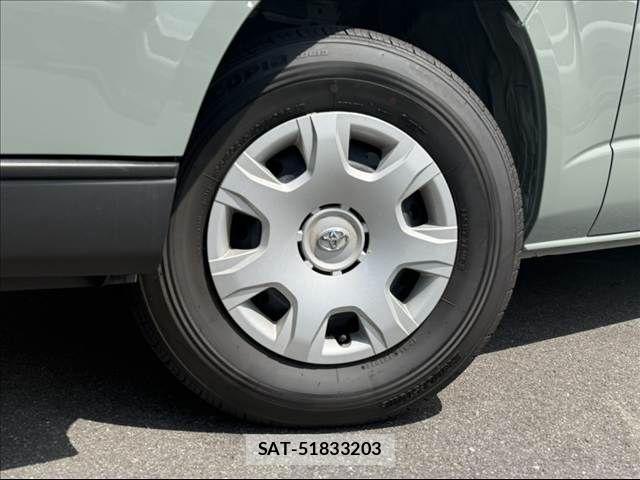 Toyota HIACE VAN 2024-06 8659364-5