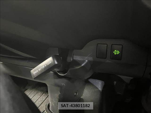 Toyota HIACE VAN 2023-10 8666238-21