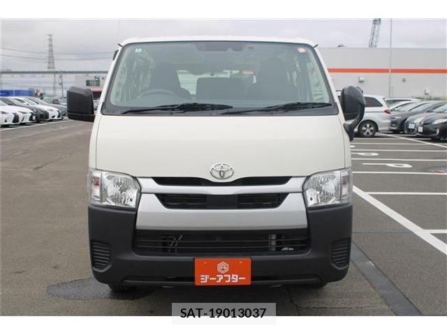 Toyota HIACE VAN 2021-01 8666237-9