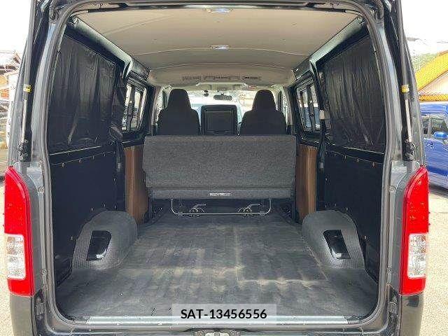 Toyota HIACE VAN 2014-08 8666239-10