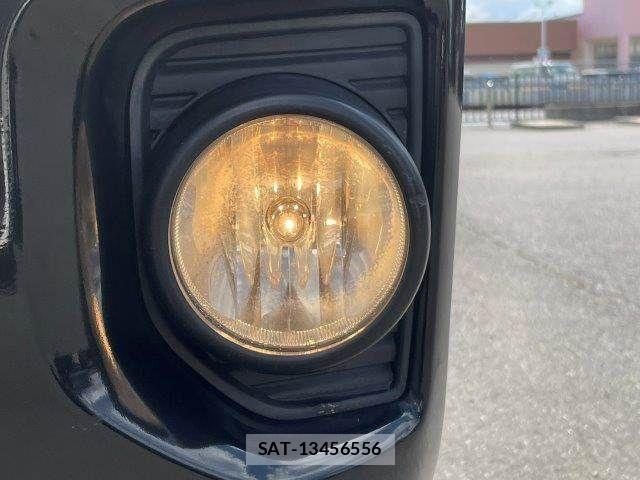 Toyota HIACE VAN 2014-08 8666239-13