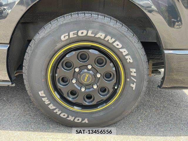 Toyota HIACE VAN 2014-08 8666239-29