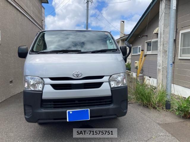 Toyota HIACE VAN 2020-06 8659369-0