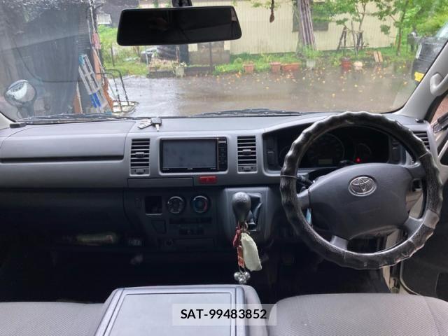 Toyota HIACE VAN 2013-11 8659368-17