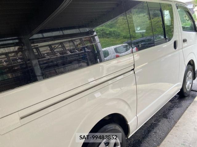 Toyota HIACE VAN 2013-11 8659368-7