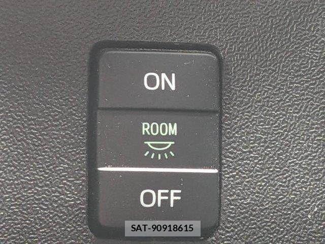 Toyota HIACE VAN 2020-07 8659365-9