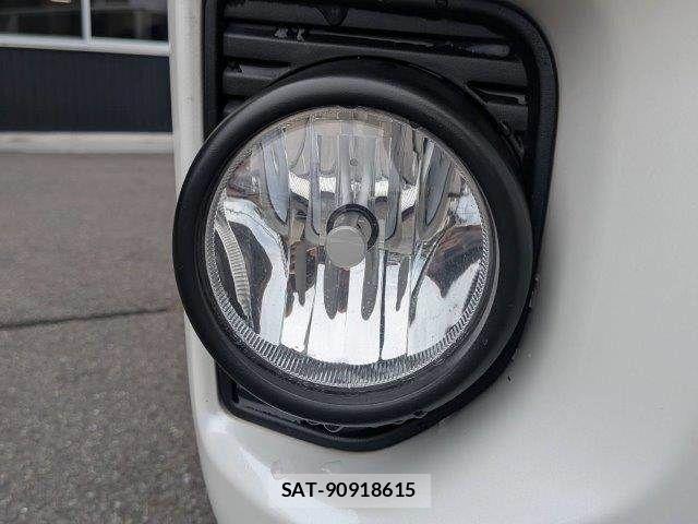 Toyota HIACE VAN 2020-07 8659365-29