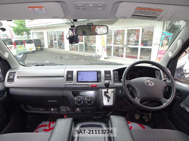 Toyota HIACE VAN 2012-08 8659377-19