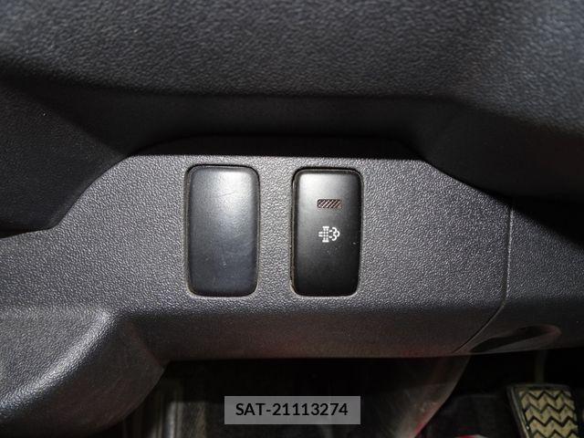 Toyota HIACE VAN 2012-08 8659377-27