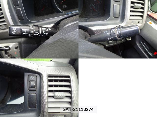 Toyota HIACE VAN 2012-08 8659377-29