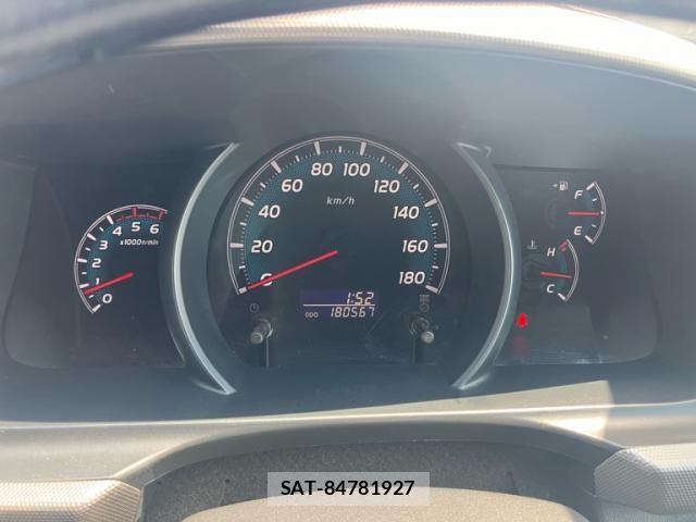 Toyota HIACE VAN 2013-12 8685652-16