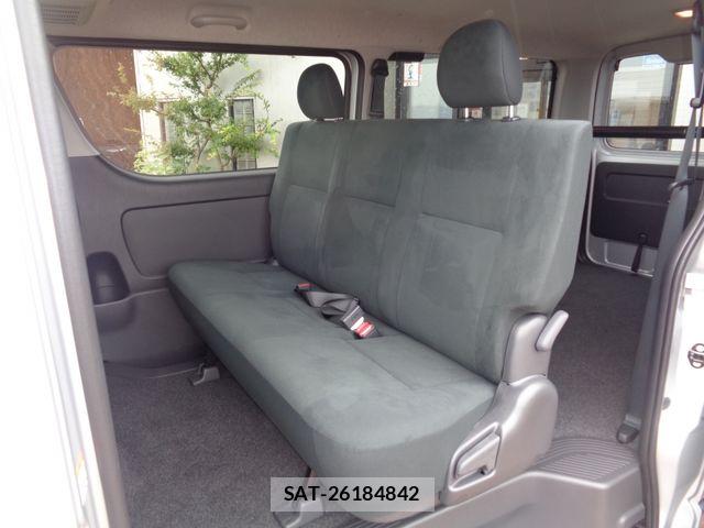 Toyota HIACE VAN 2026-08 8742524-9