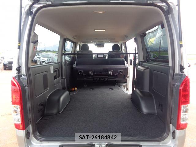 Toyota HIACE VAN 2026-08 8742524-12